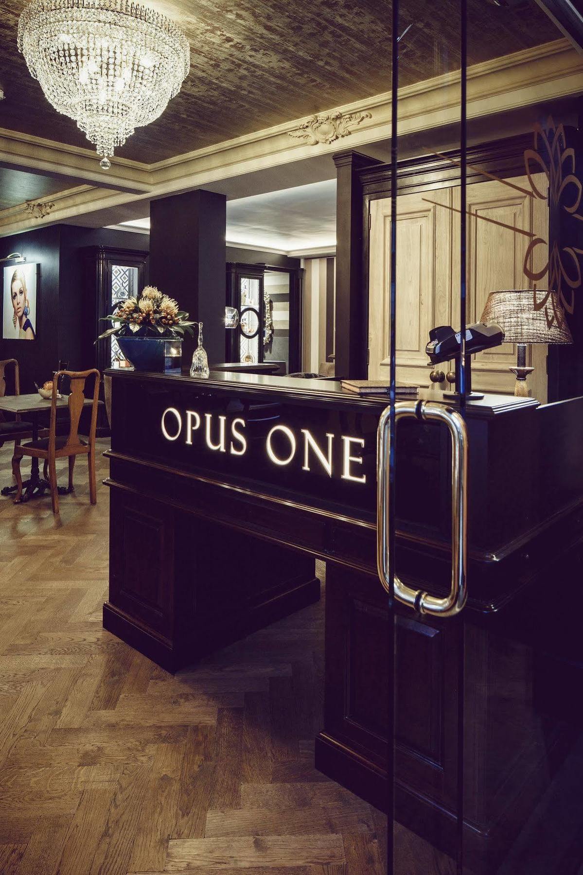 Boutique Hotel Opus One Numansdorp Экстерьер фото