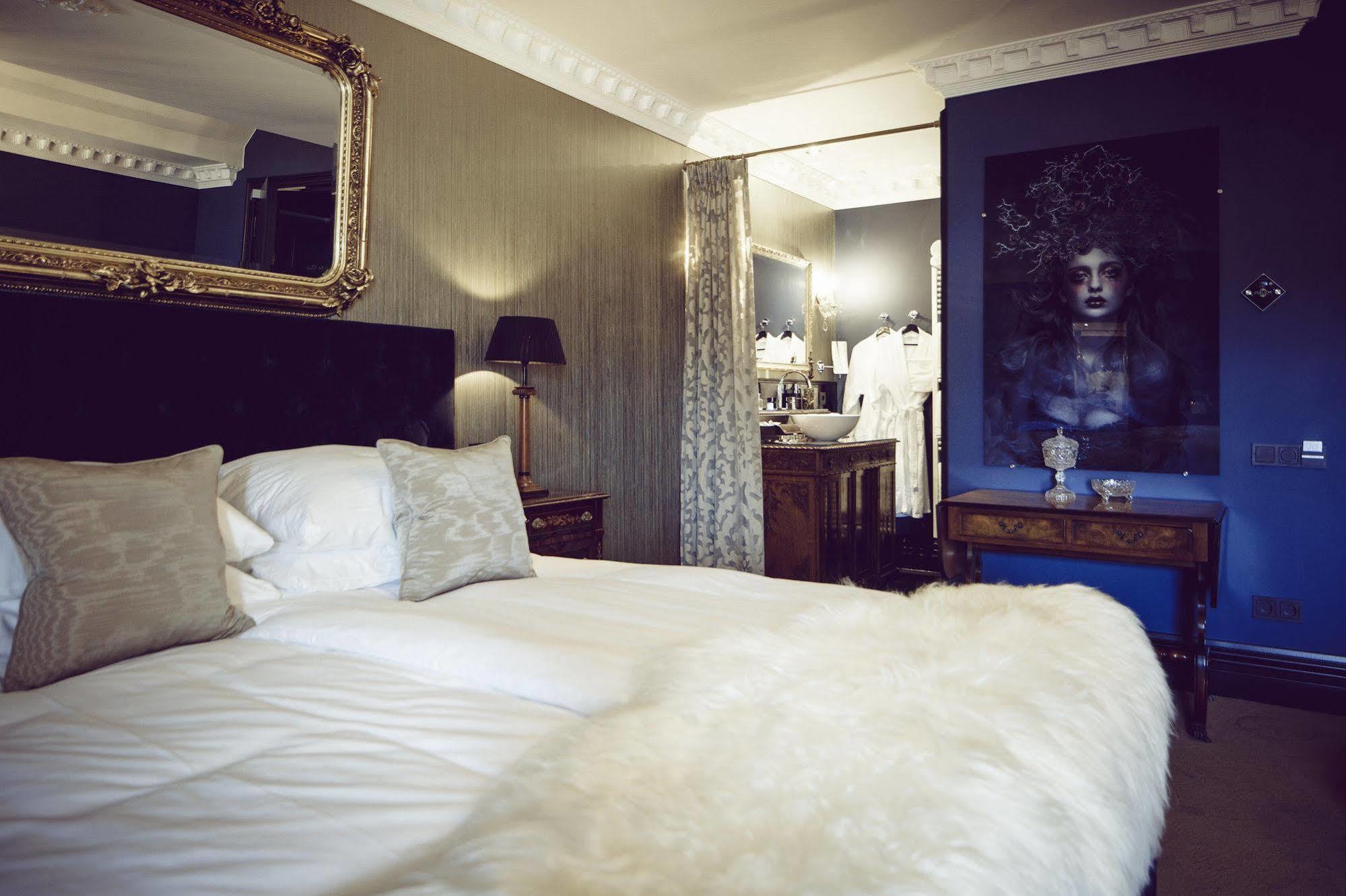 Boutique Hotel Opus One Numansdorp Экстерьер фото